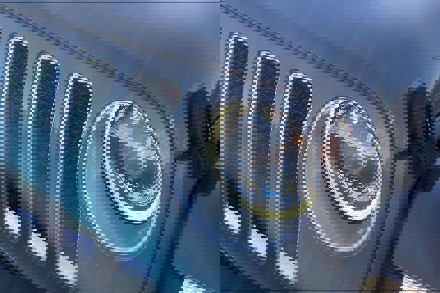 Used 2018 Jeep Wrangler Unlimited Sahara image 29