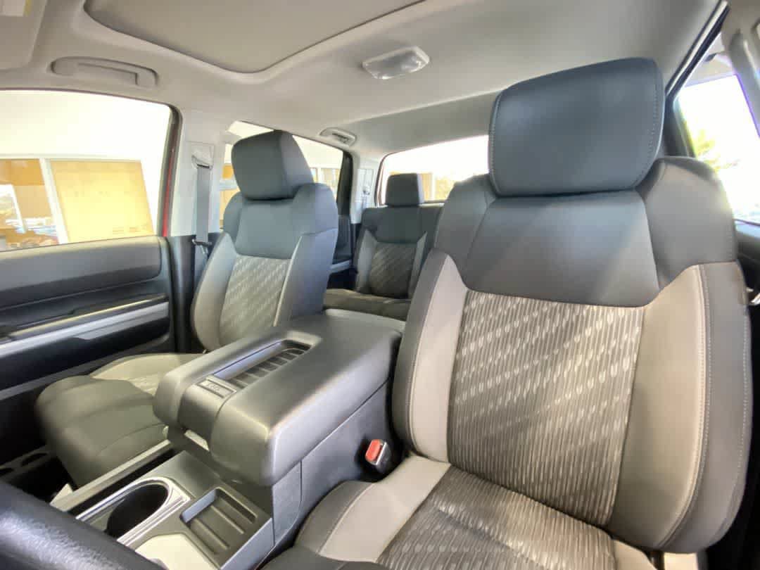 Used 2019 Toyota Tundra SR5 AWD/4WD image 14