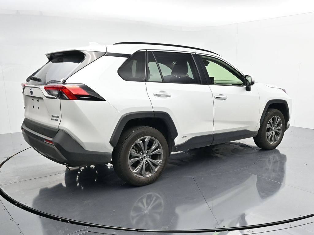 Used 2024 Toyota RAV4 Limited w/ Advanced Technology Package AWD/4WD image 8