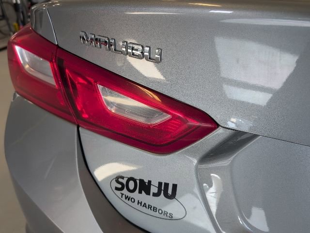 Used 2023 Chevrolet Malibu LT FWD image 32