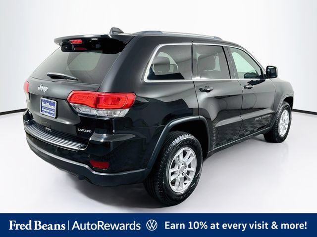Used 2019 Jeep Grand Cherokee Laredo AWD/4WD image 9