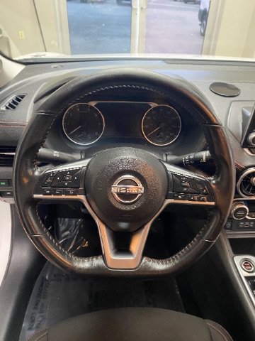 Used 2024 Nissan Sentra SR FWD image 14