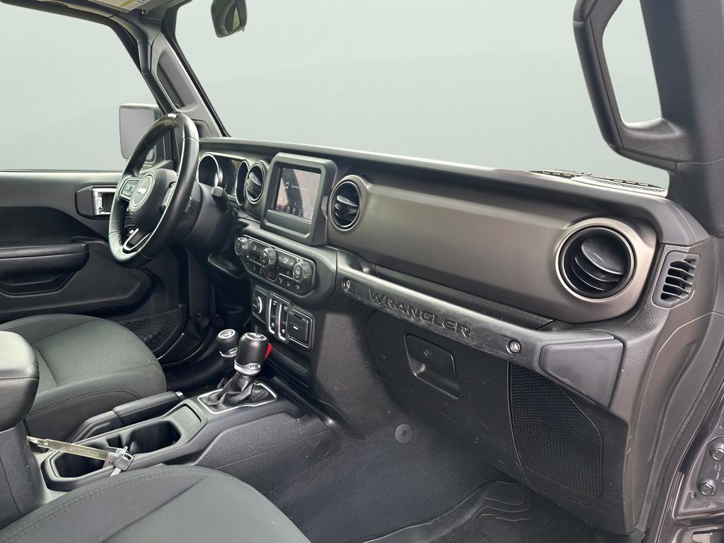 Used 2019 Jeep Wrangler Sport S image 14