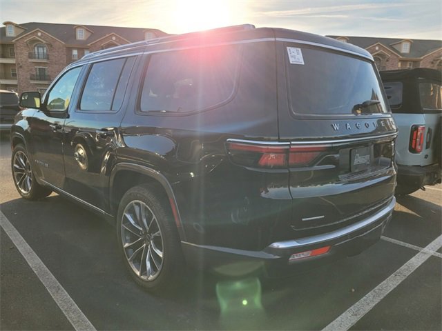 Used 2022 Jeep Wagoneer Series III w/ Premium Group I image 7