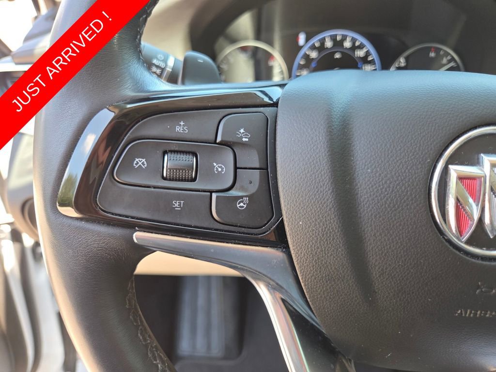 Used 2023 Buick Enclave Avenir w/ Avenir Technology Package FWD image 32