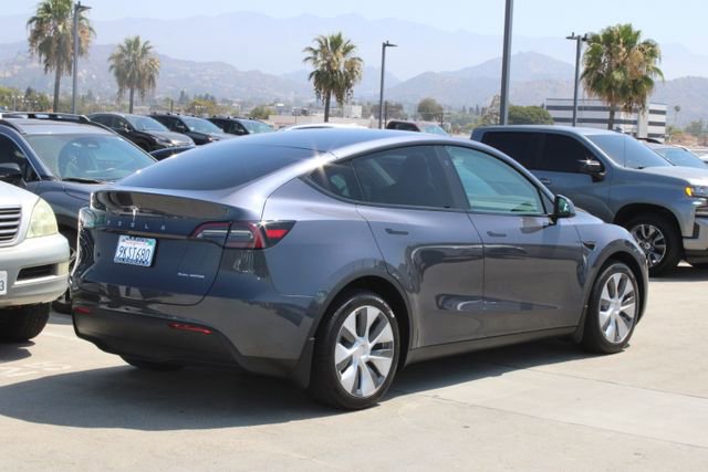 Used 2023 Tesla Model Y Long Range AWD/4WD image 21