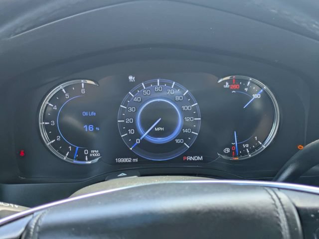 Used 2016 Cadillac Escalade Platinum AWD/4WD image 32
