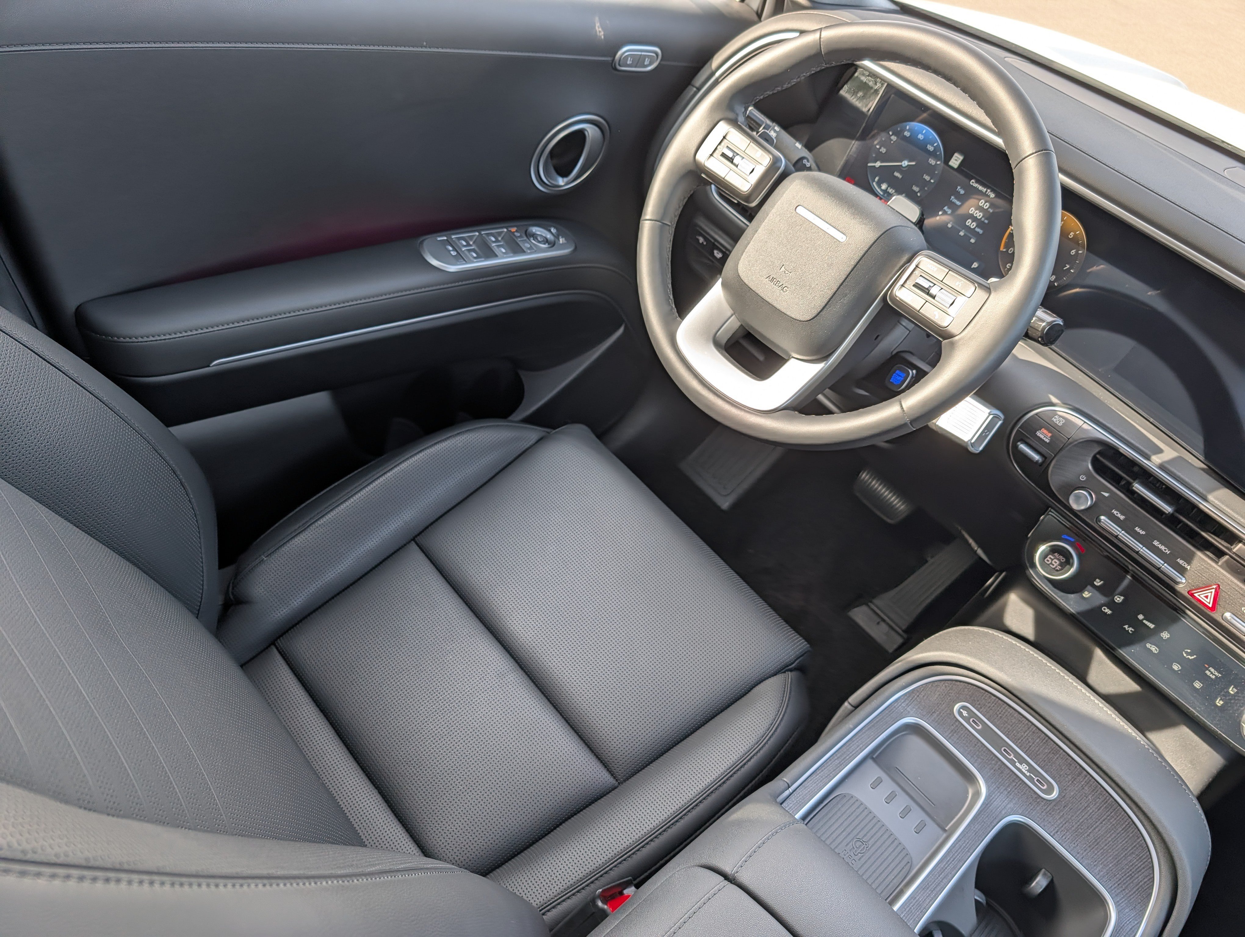 Certified 2026 Hyundai Palisade Limited AWD/4WD image 9