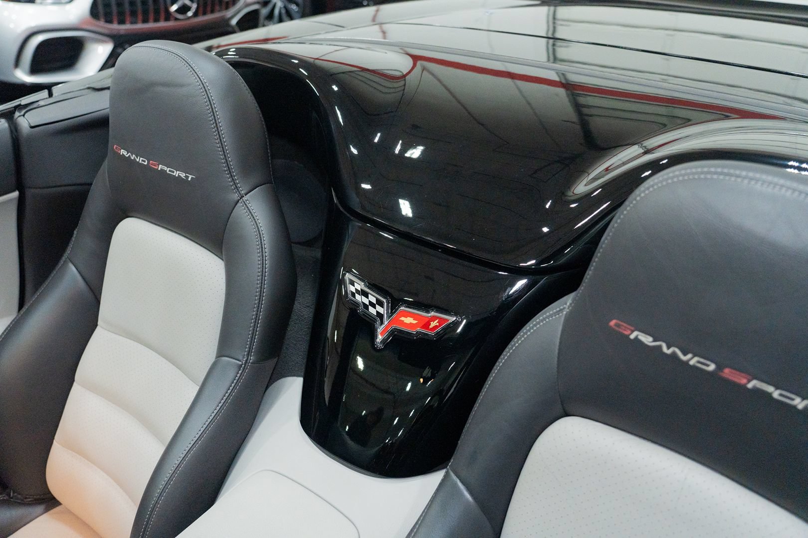 Used 2010 Chevrolet Corvette Grand Sport w/ Preferred Equipment Group RWD image 43
