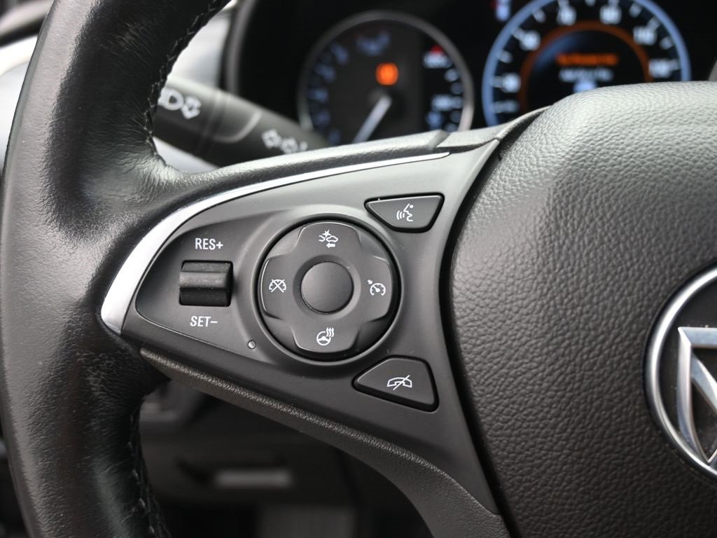 Used 2019 Buick Envision Premium image 2