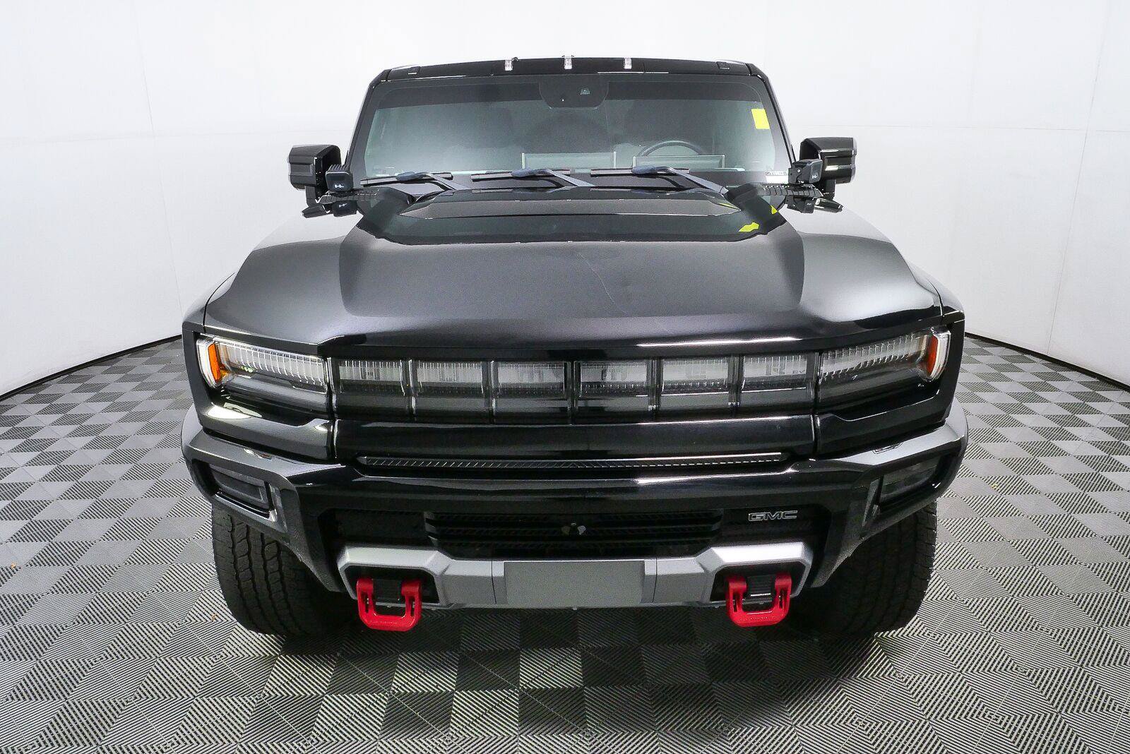 Used 2024 GMC Hummer EV 2X w/ LPO, Illumination Package AWD/4WD image 32