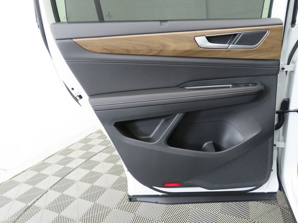 New 2026 Volkswagen Atlas SE image 26