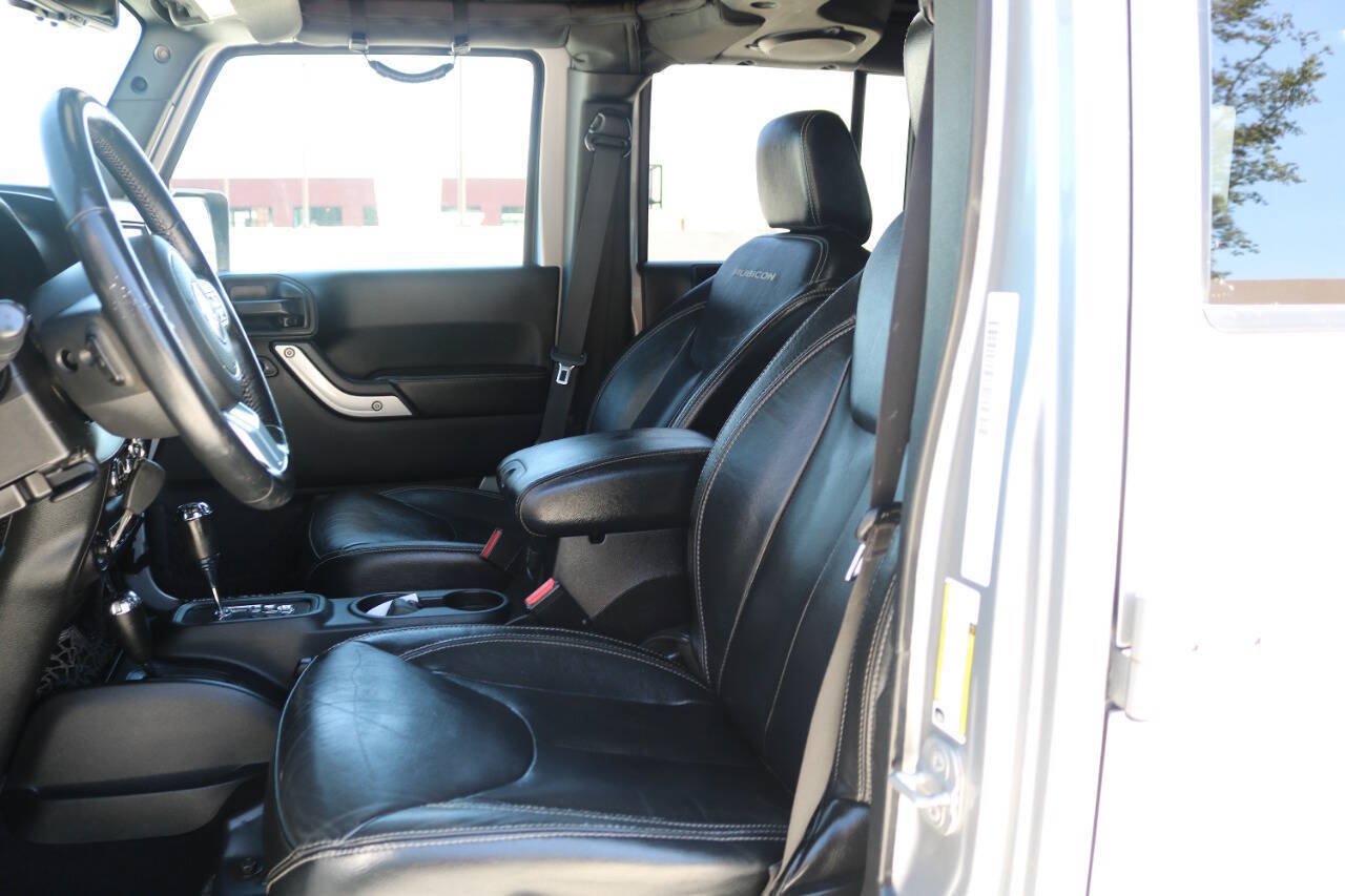 Used 2014 Jeep Wrangler Unlimited Rubicon AWD/4WD image 76