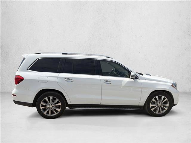 Used 2015 Mercedes-Benz GL 450 4MATIC w/ Appearance Package image 6