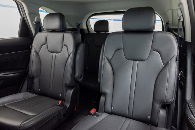 Used 2025 Kia Sorento SX FWD image 25