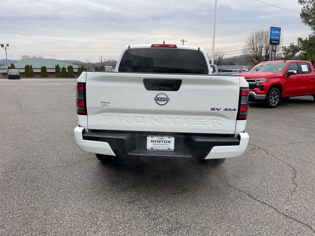 Used 2023 Nissan Frontier SV image 45
