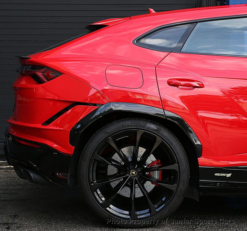 Used 2024 Lamborghini Urus S AWD/4WD image 20