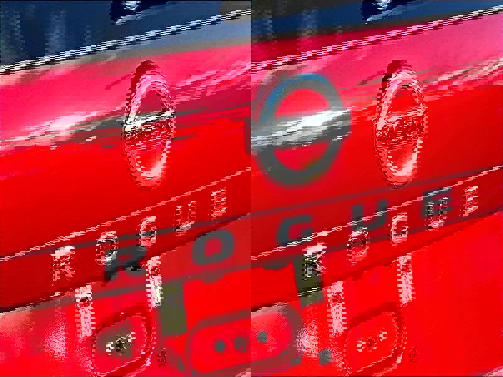 Used 2021 Nissan Rogue S image 26