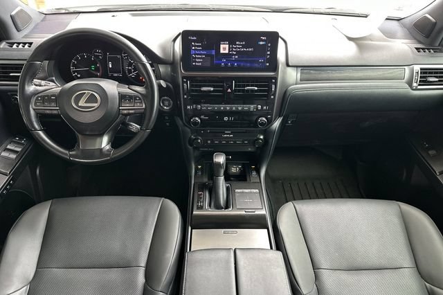 Used 2022 Lexus GX 460 w/ Black Line Special Edition AWD/4WD image 16