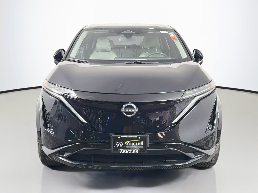 Used 2024 Nissan Ariya AWD image 3