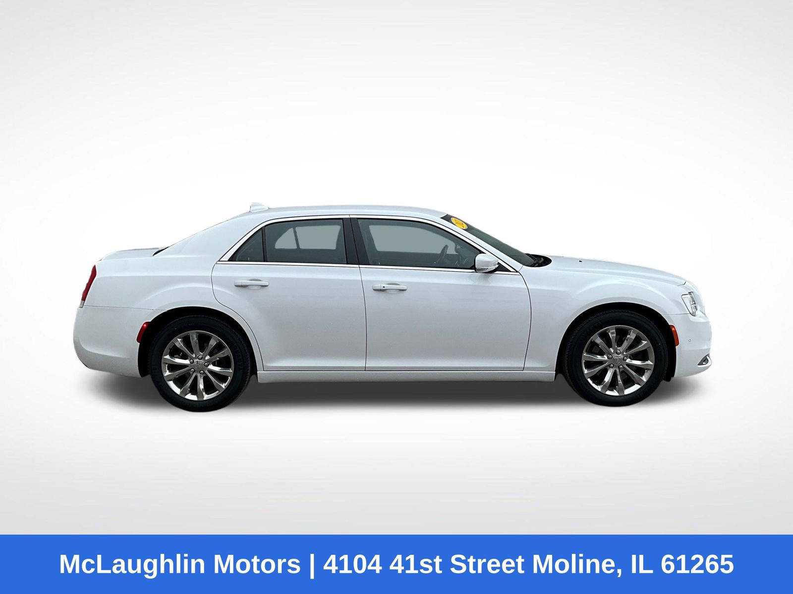 Used 2021 Chrysler 300 Touring L image 21
