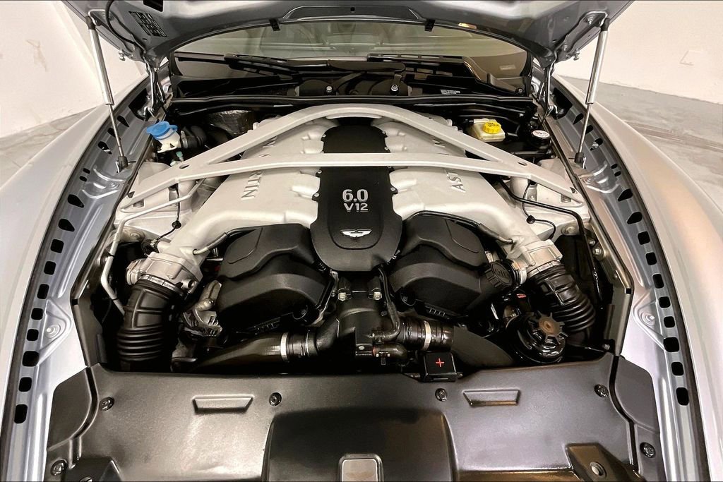 Used 2013 Aston Martin DB9 Volante image 15