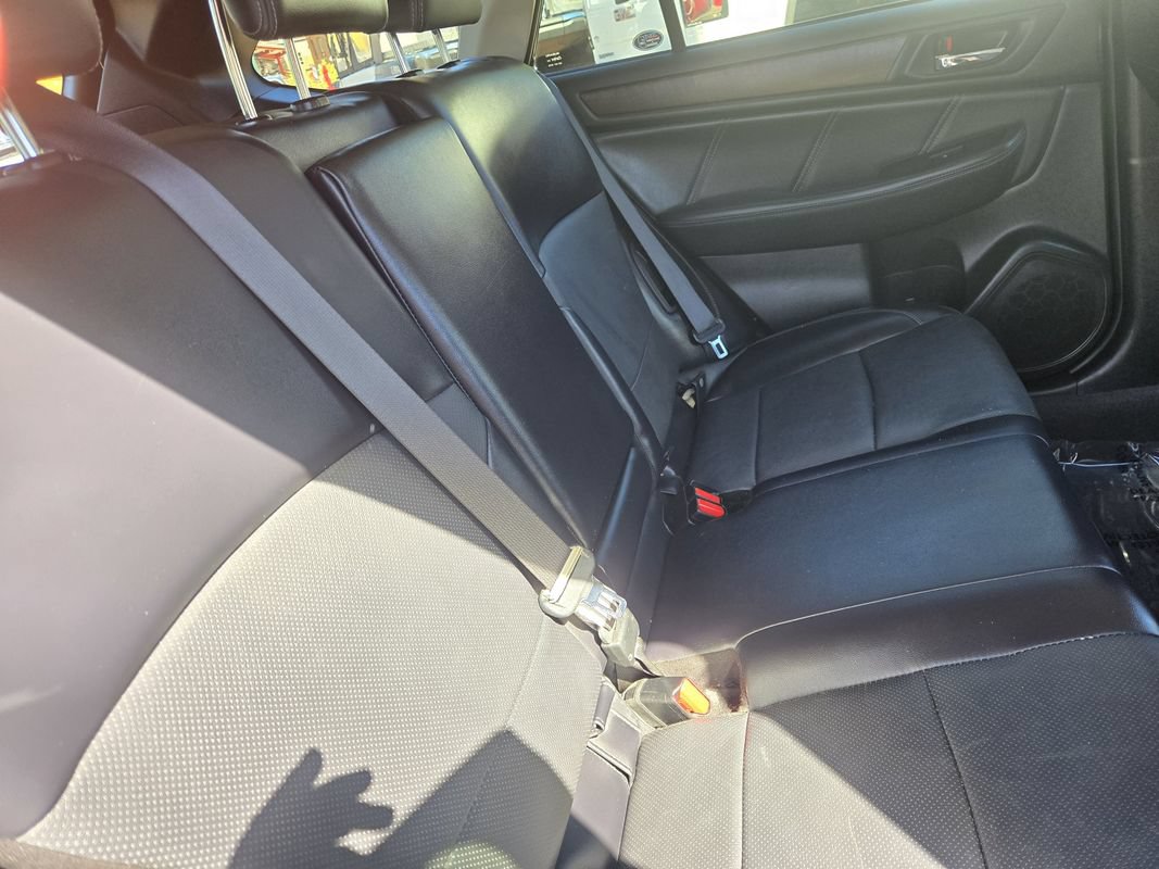 Used 2018 Subaru Outback 2.5i Limited AWD/4WD image 24