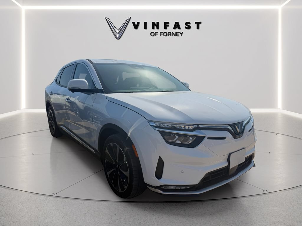 Used 2023 VinFast VF 8 Plus AWD/4WD image 4