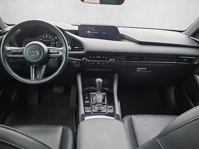 Used 2021 MAZDA MAZDA3 Hatchback w/Premium Plus Pkg image 18