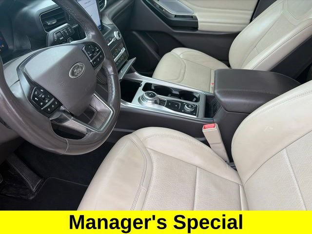 Used 2020 Ford Explorer Platinum w/ Premium Technology Package AWD/4WD image 11