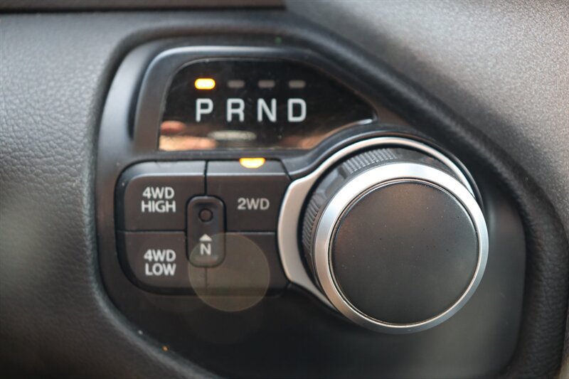 Used 2021 RAM 2500 Tradesman w/ Safety Group AWD/4WD image 15