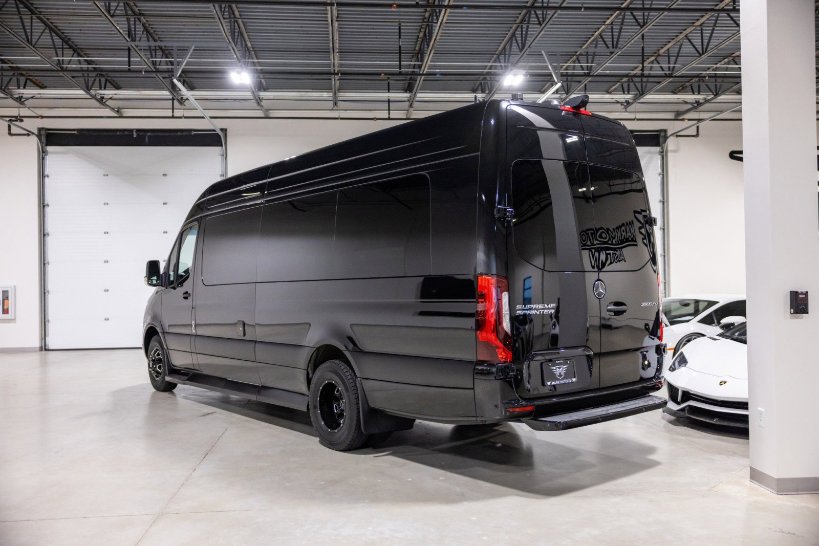 Used 2025 Mercedes-Benz Sprinter 3500 image 5