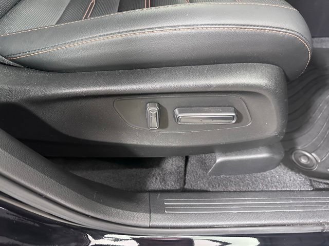 Used 2023 Honda CR-V Sport Touring image 11