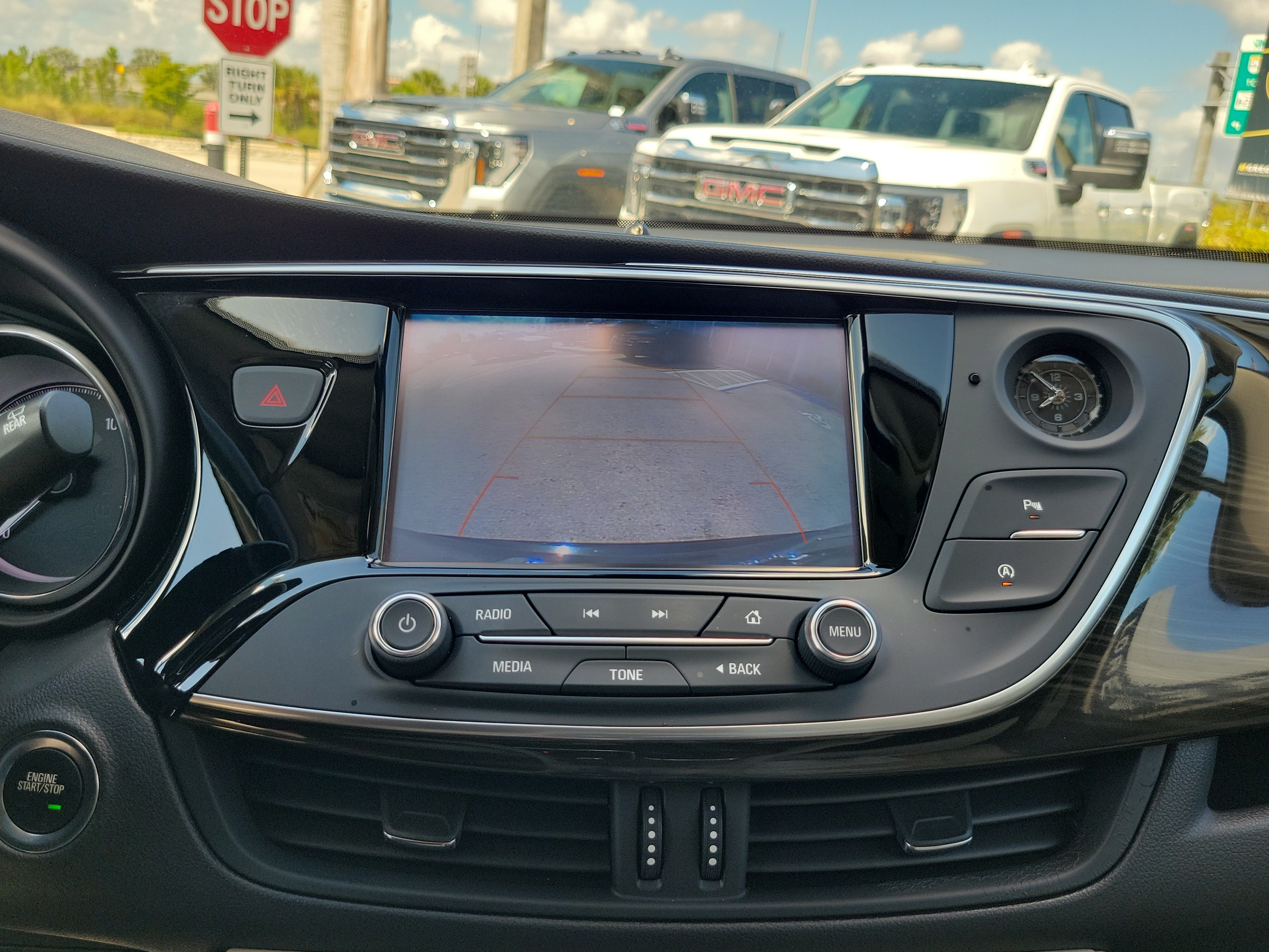 Used 2020 Buick Envision Preferred FWD image 10
