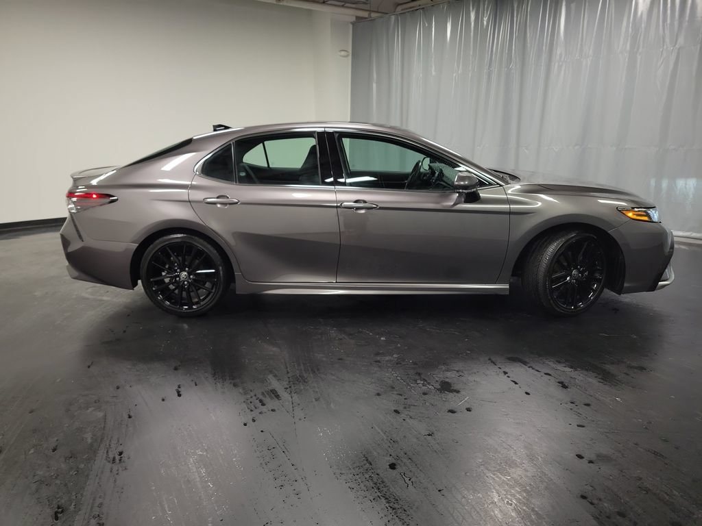 Used 2024 Toyota Camry XSE w/ Cold Weather Package FWD image 9