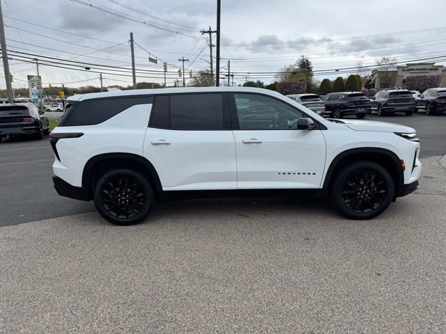 Used 2024 Chevrolet Traverse LS w/ Midnight/Sport Edition AWD/4WD image 14