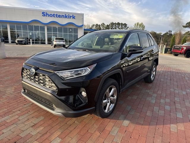 Used 2021 Toyota RAV4 Limited image 1