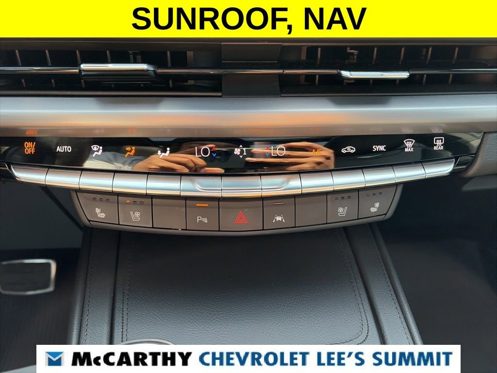 Used 2024 Cadillac XT4 Sport image 9