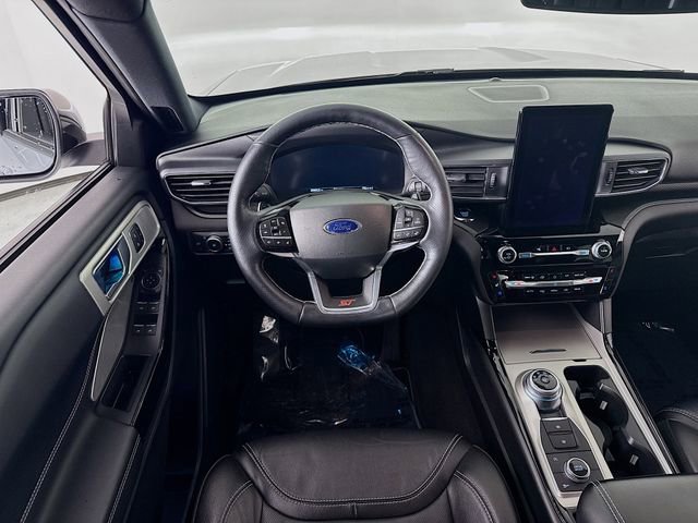 Certified 2022 Ford Explorer ST w/ Equipment Group 401A image 23