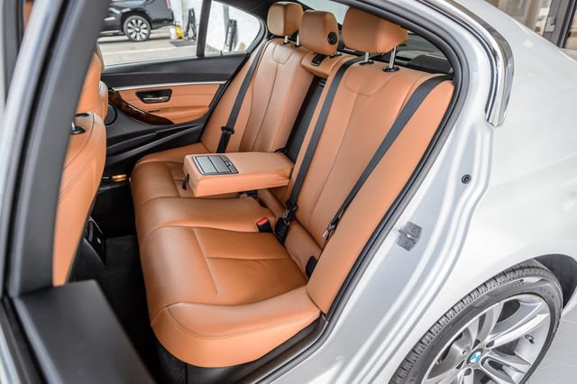 Used 2018 BMW 340i xDrive Sedan AWD/4WD image 21