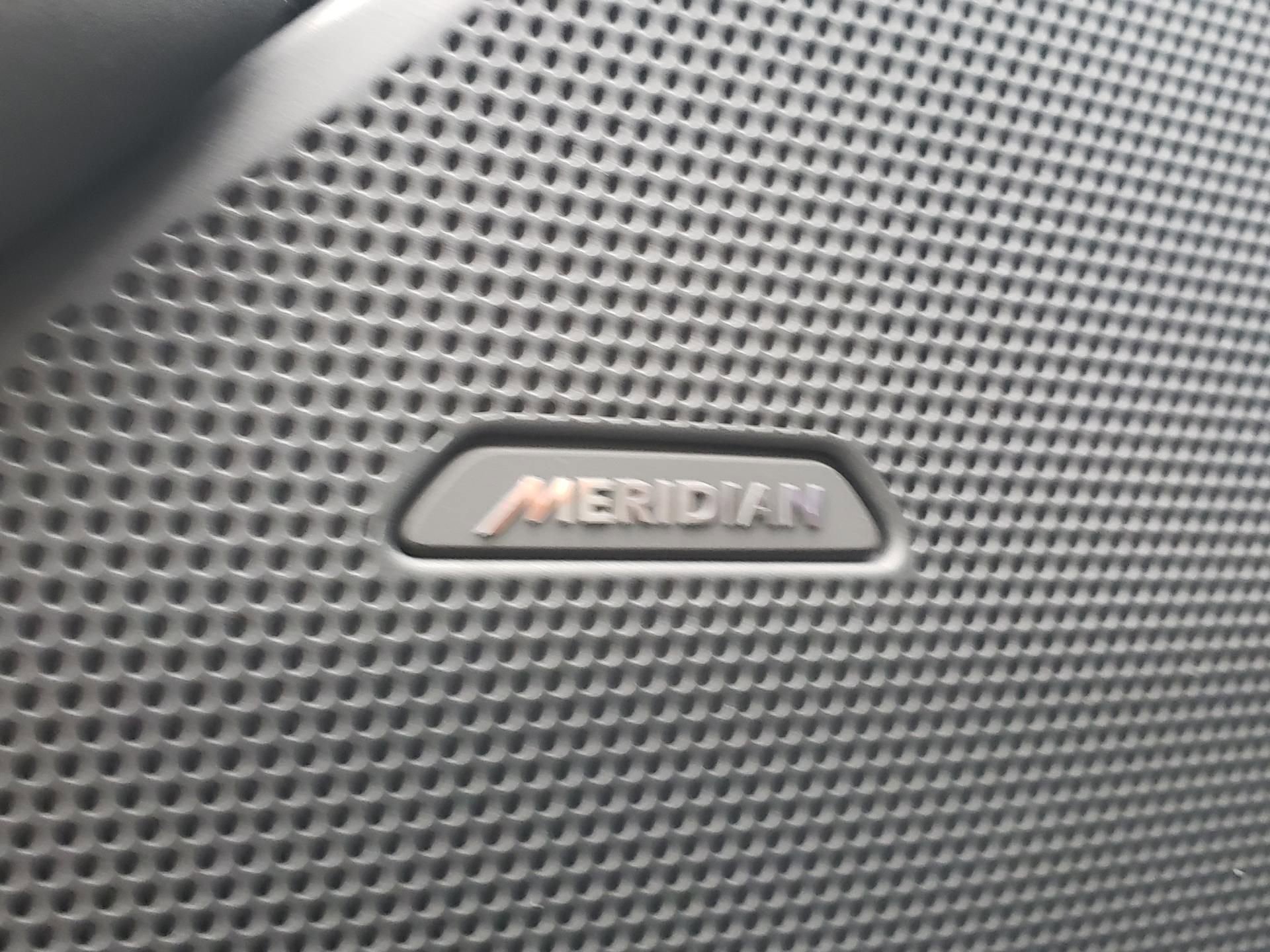 New 2026 Land Rover Range Rover Velar S image 20