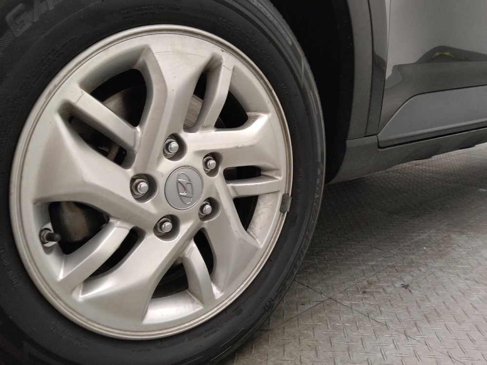 Used 2021 Hyundai Venue SE image 31