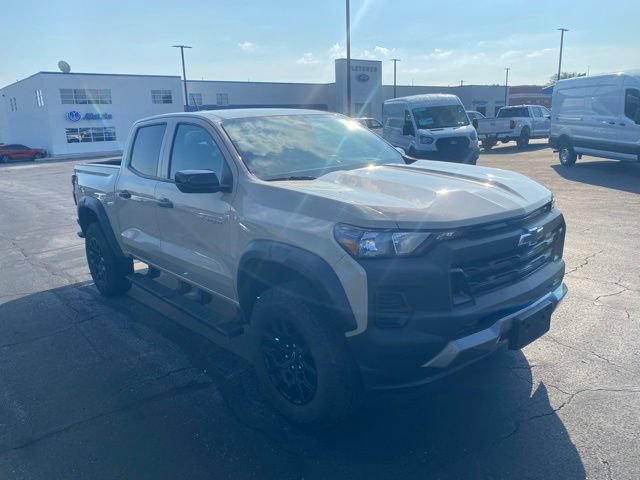 Used 2024 Chevrolet Colorado Trail Boss w/ Safety Package AWD/4WD image 8