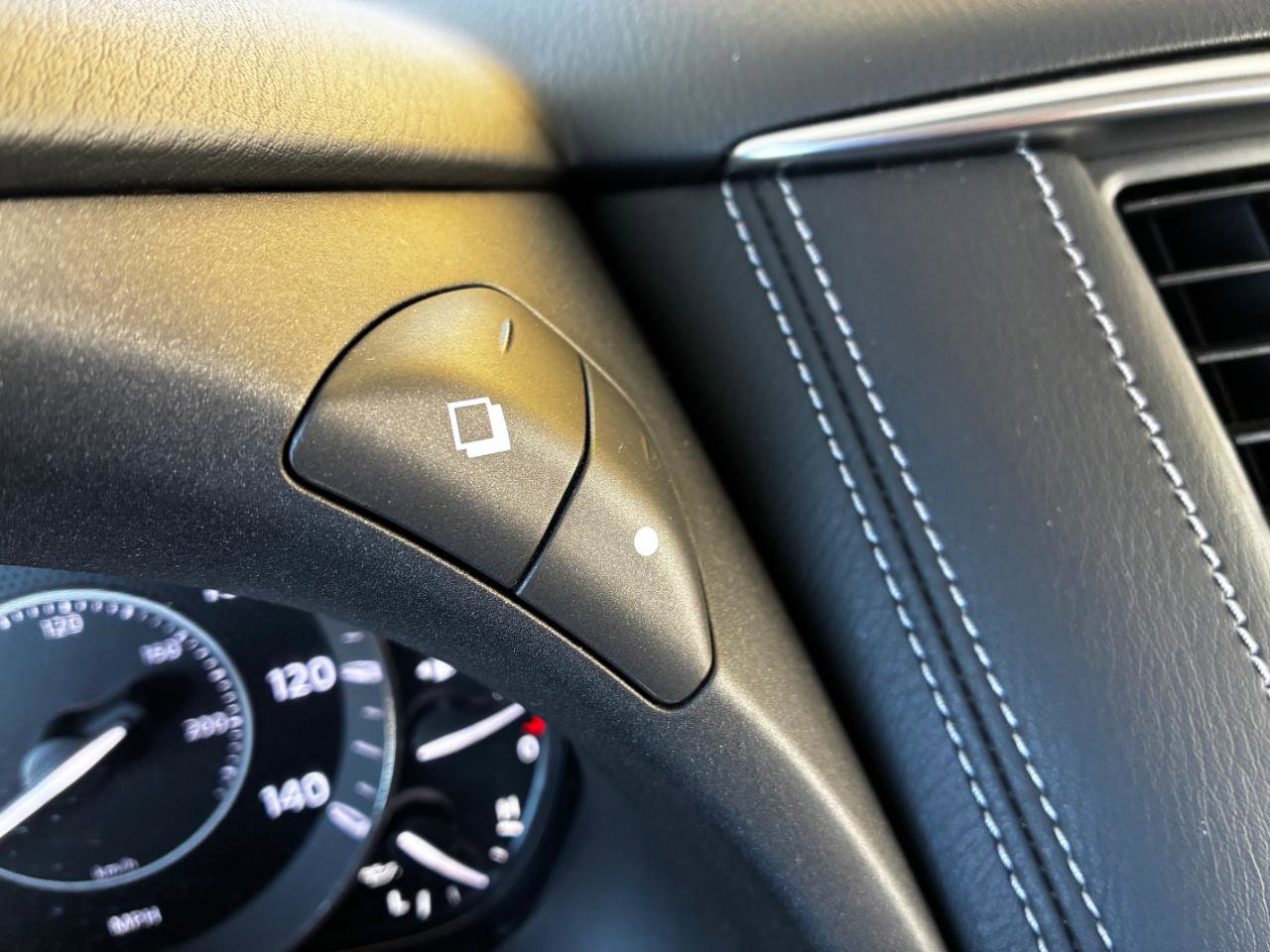 Used 2018 Nissan Armada SL w/ Premium Package image 31