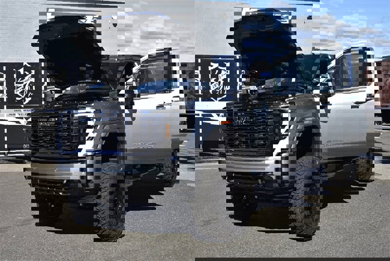 Used 2024 GMC Sierra 3500 Denali Ultimate image 30