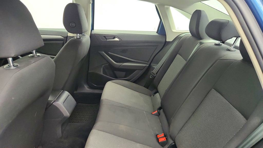 Used 2019 Volkswagen Jetta S w/ Driver Assistance Package image 16