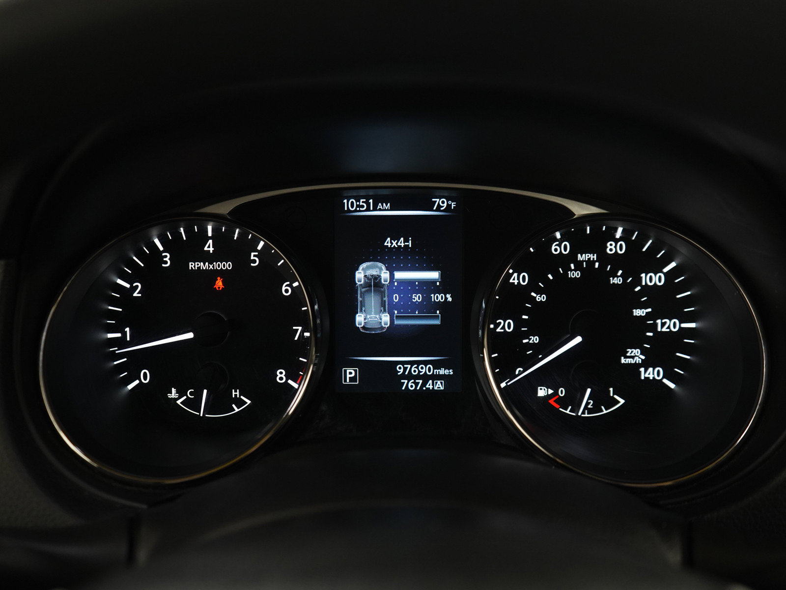 Used 2015 Nissan Rogue SV AWD/4WD image 23