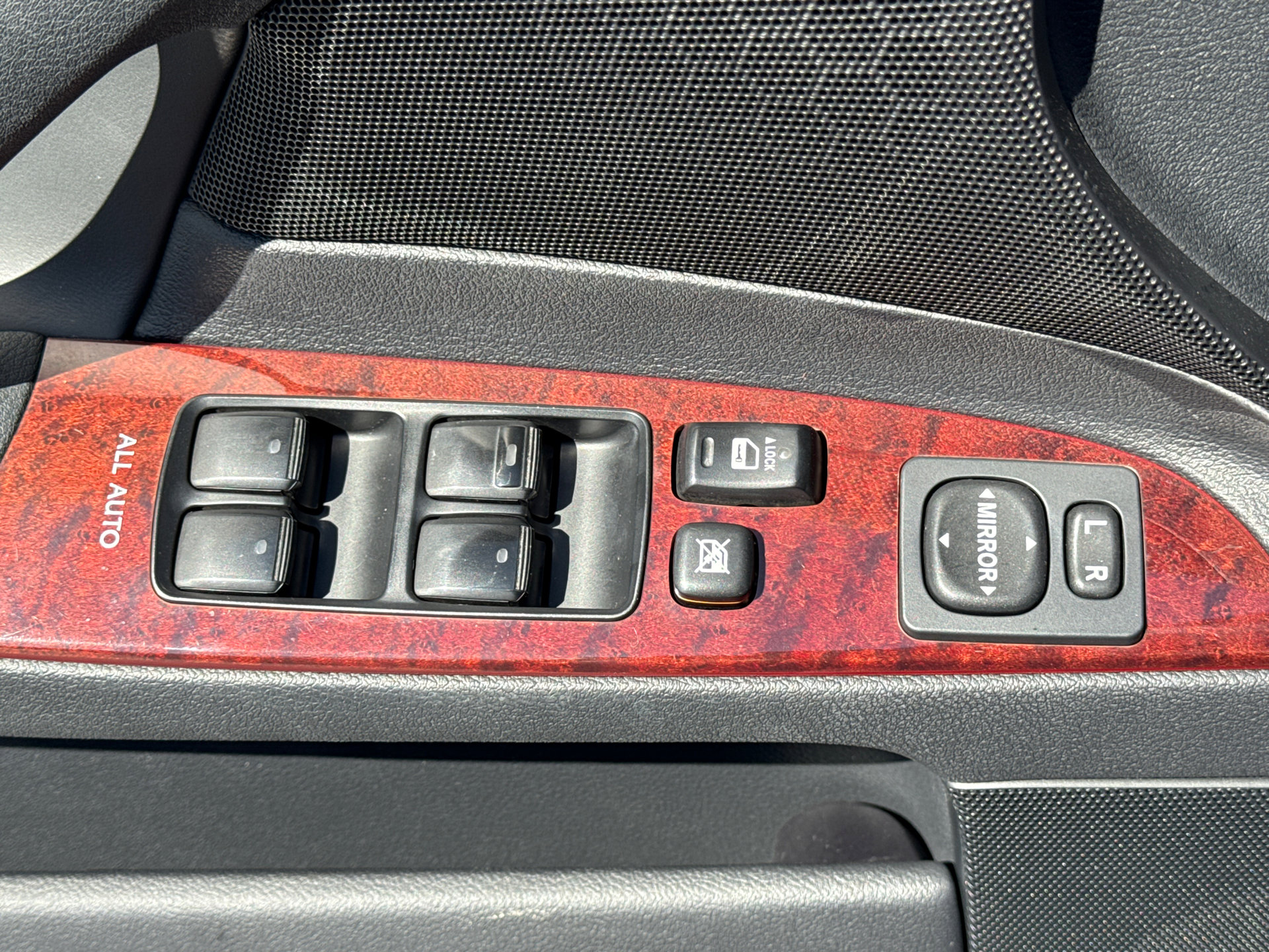 Used 2007 Lexus IS 250 image 25