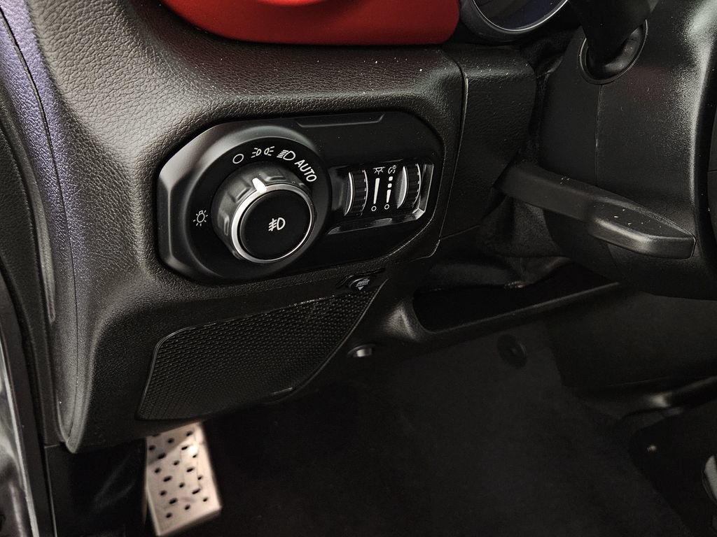 Used 2019 Jeep Wrangler Unlimited Rubicon AWD/4WD image 23