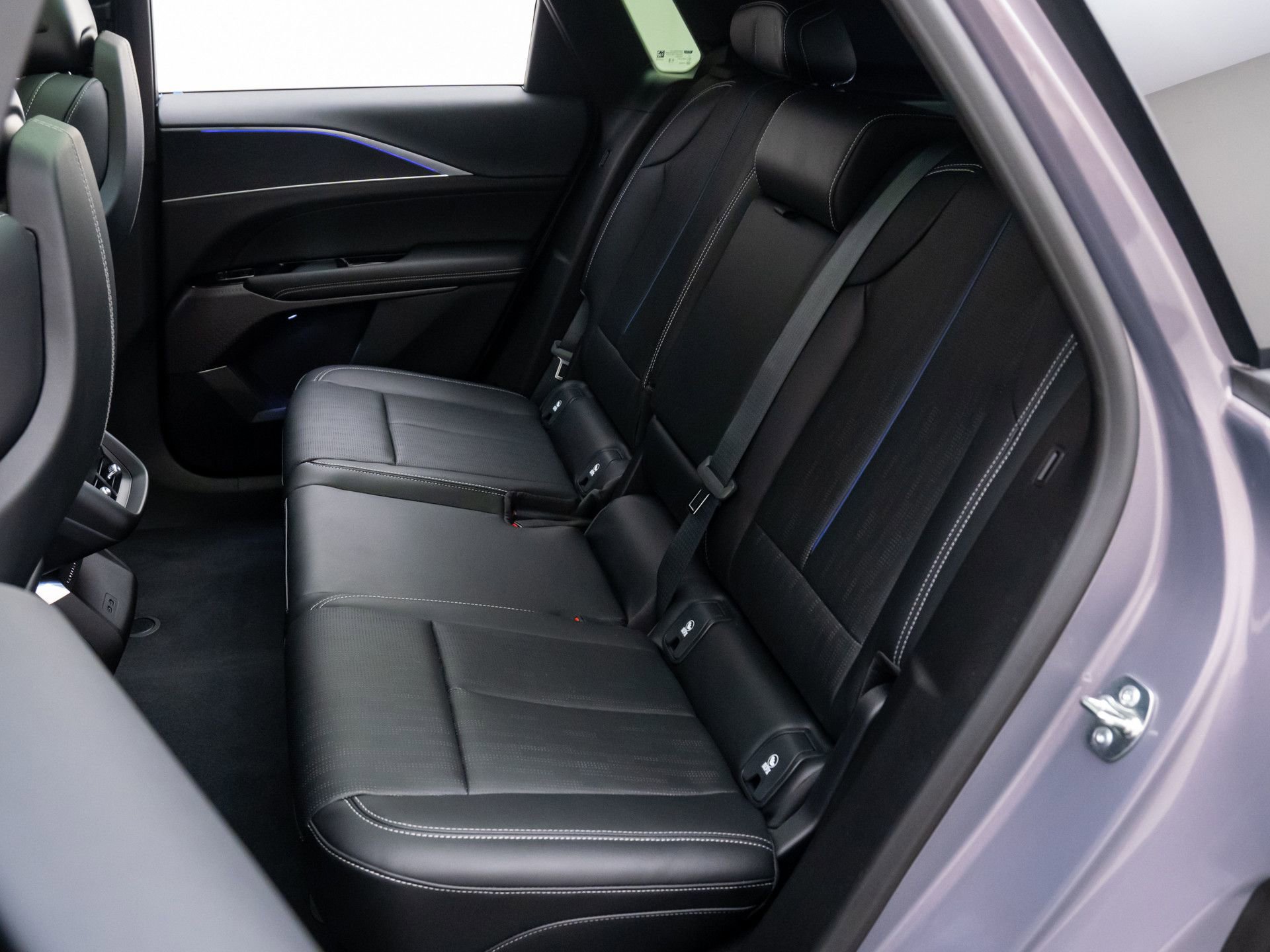 New 2026 Cadillac Lyriq Luxury image 19